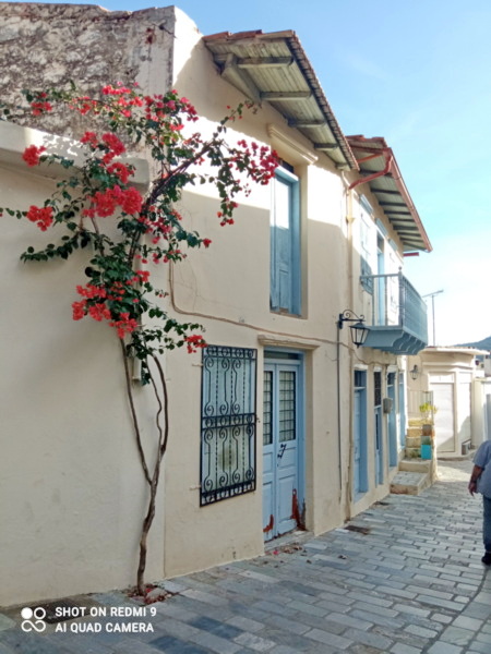 4 bedroom House (unspecified) For Sale