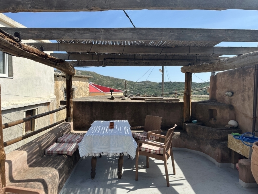 1 bedroom Stone House For Sale