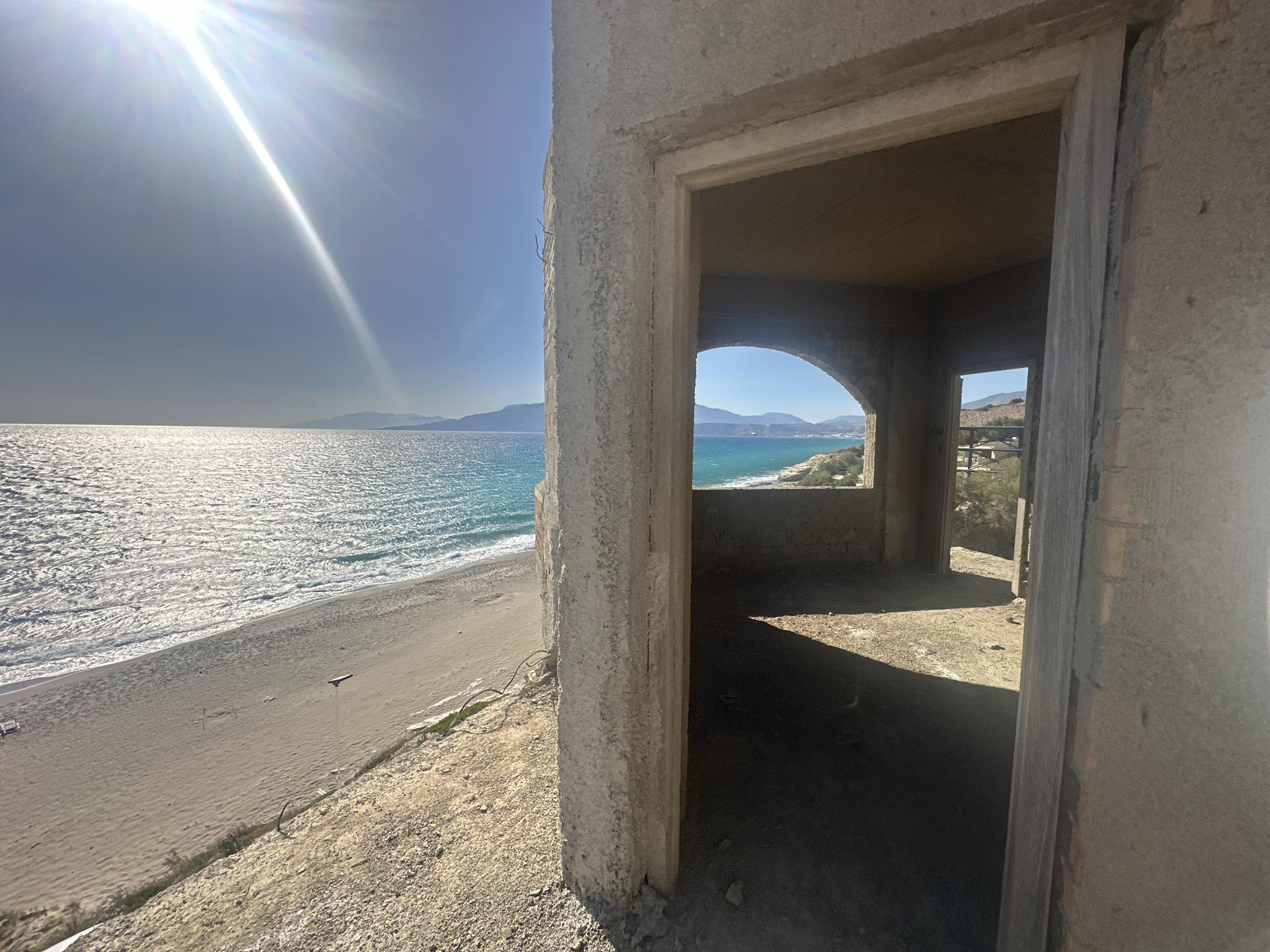 8 bedroom Villa For Sale
