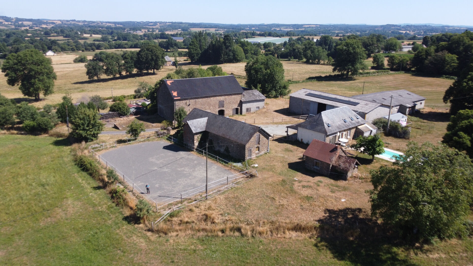 4 bedroom Plot For Sale