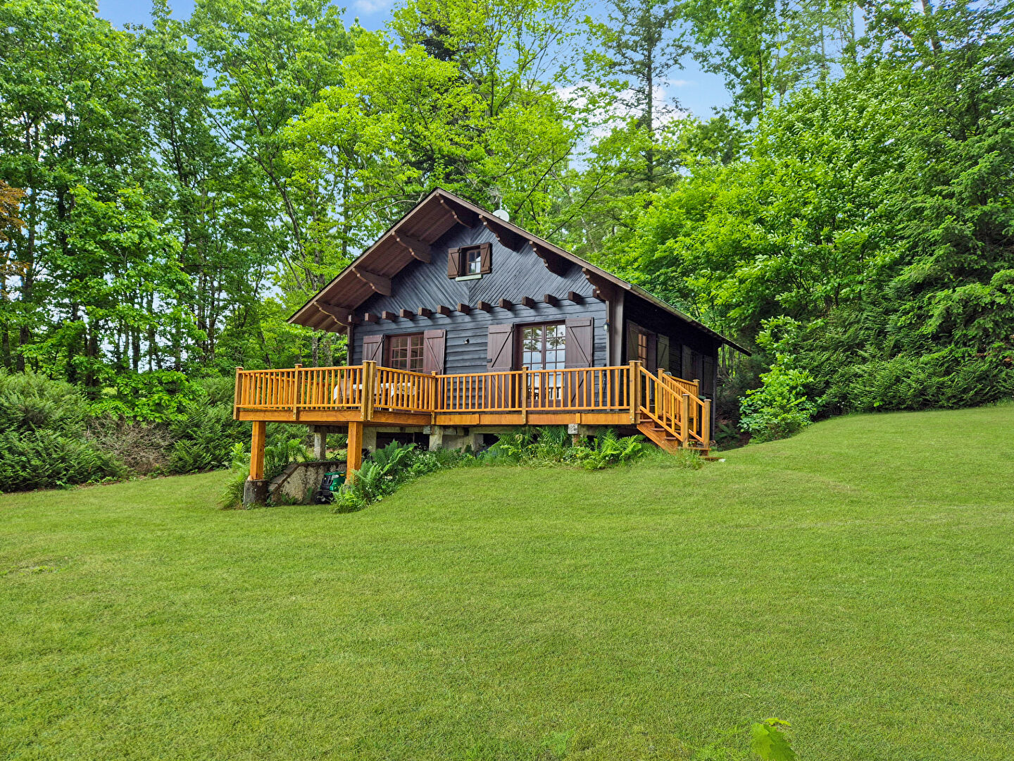 2 bedroom House (unspecified) For Sale
