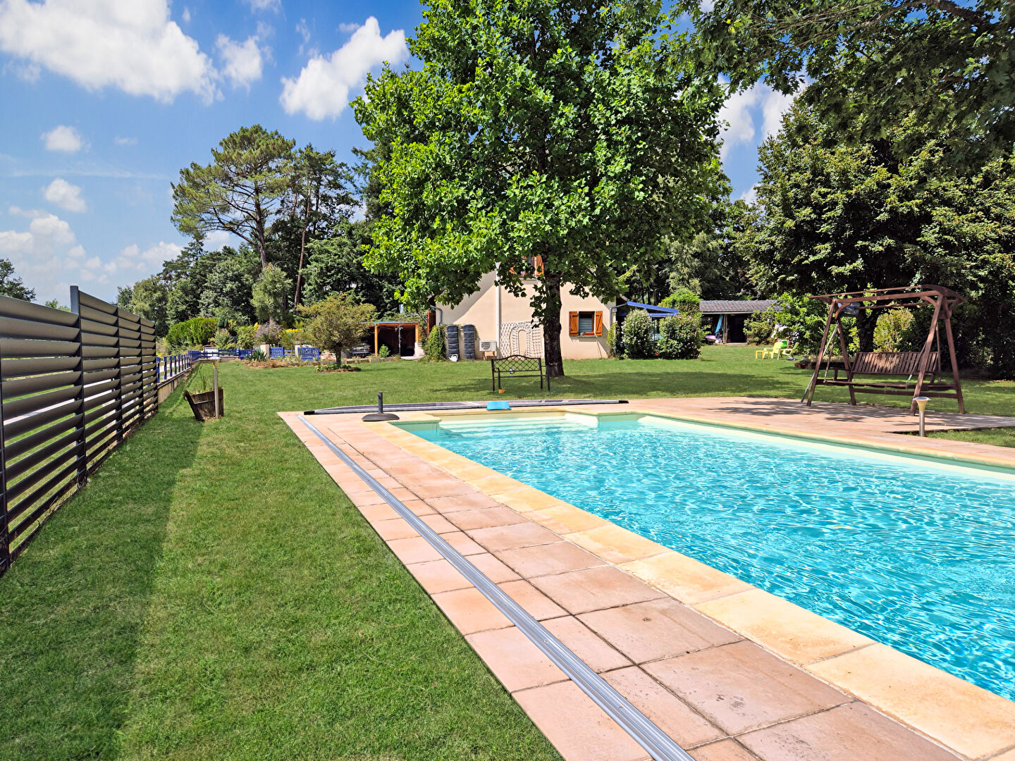 4 bedroom House (unspecified) For Sale