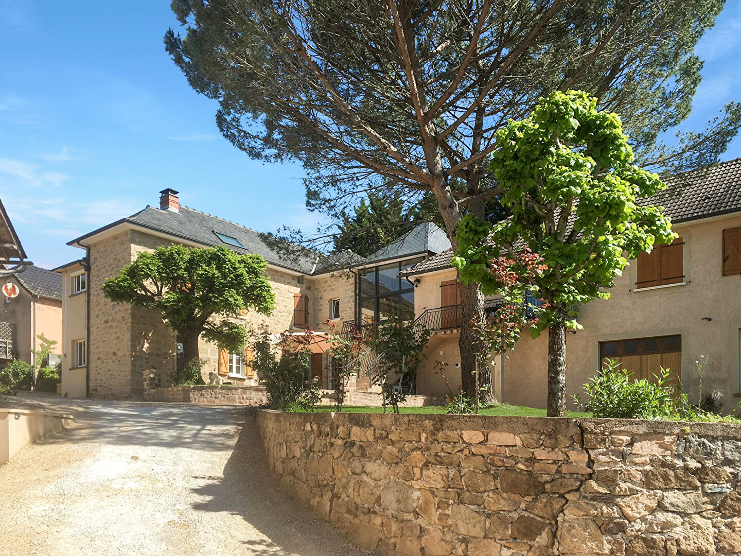 8 bedroom Gite For Sale