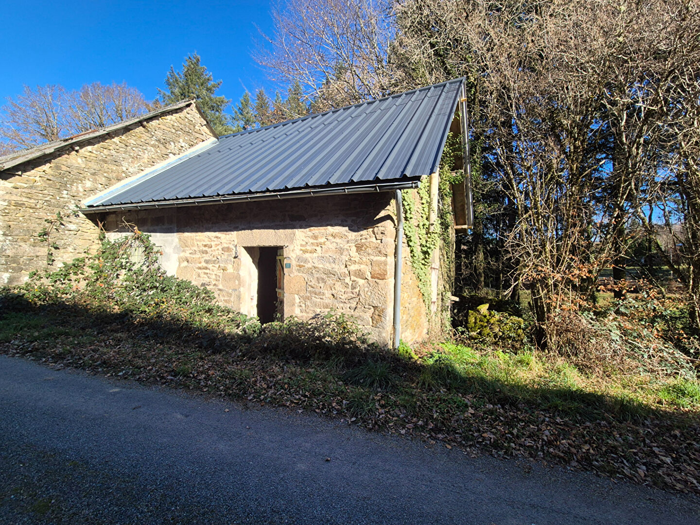 1 bedroom Stone House For Sale