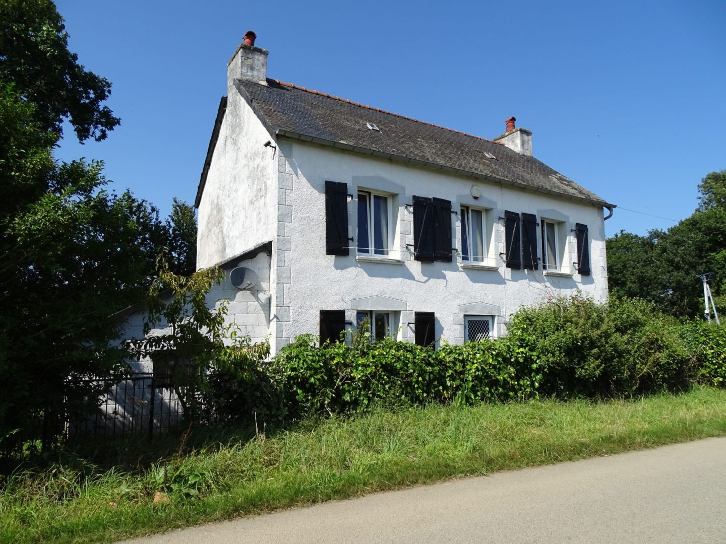 3 bedroom Detached house For Sale