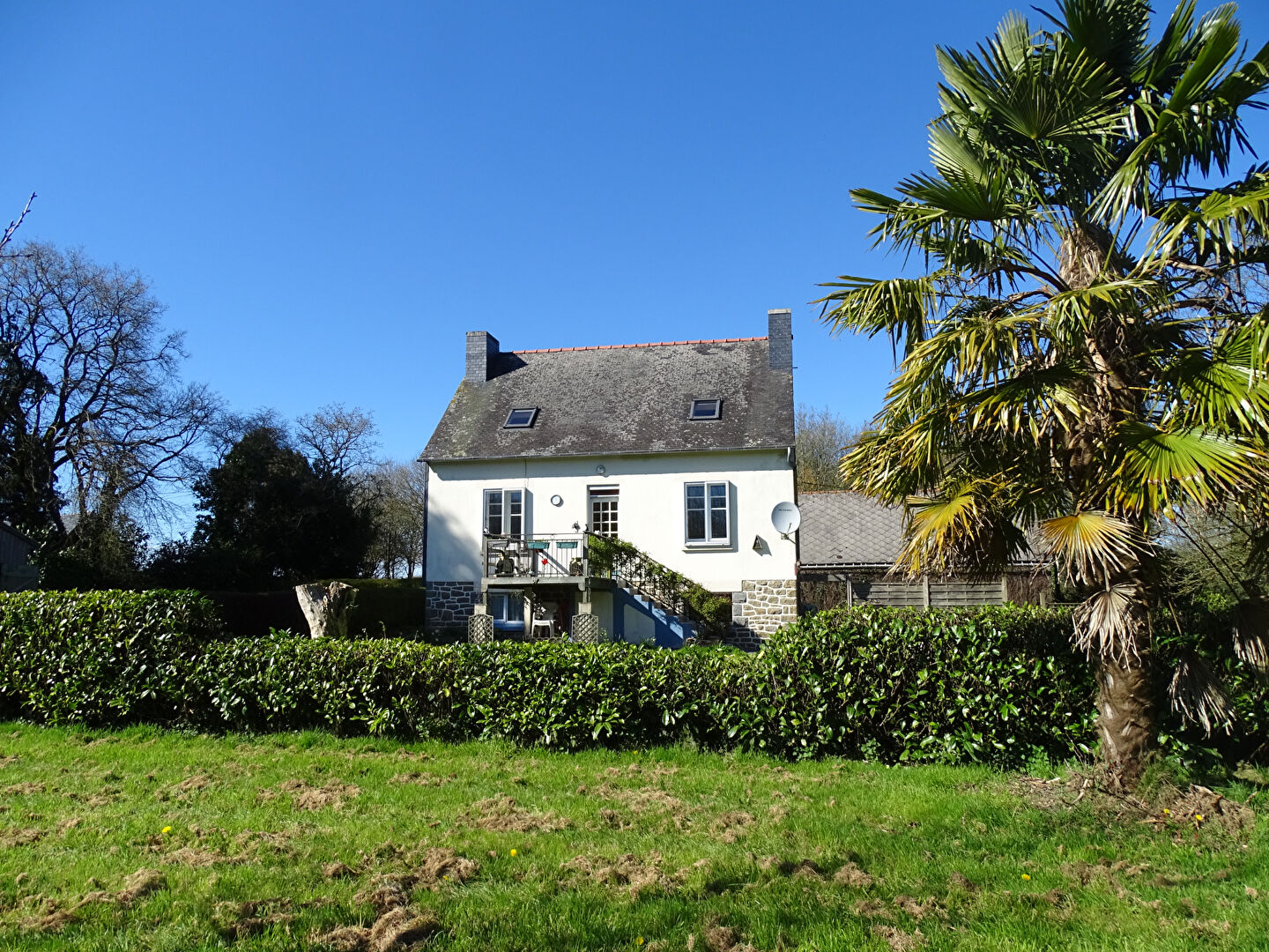 3 bedroom Detached house For Sale