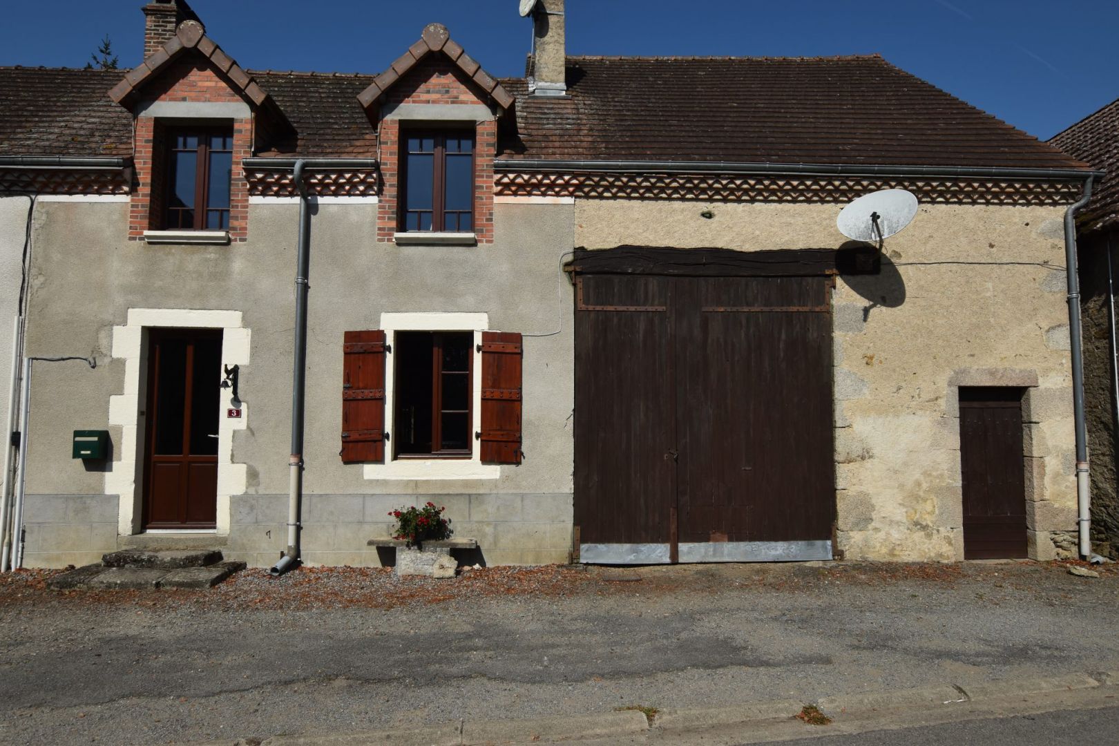 2 bedroom Barn For Sale