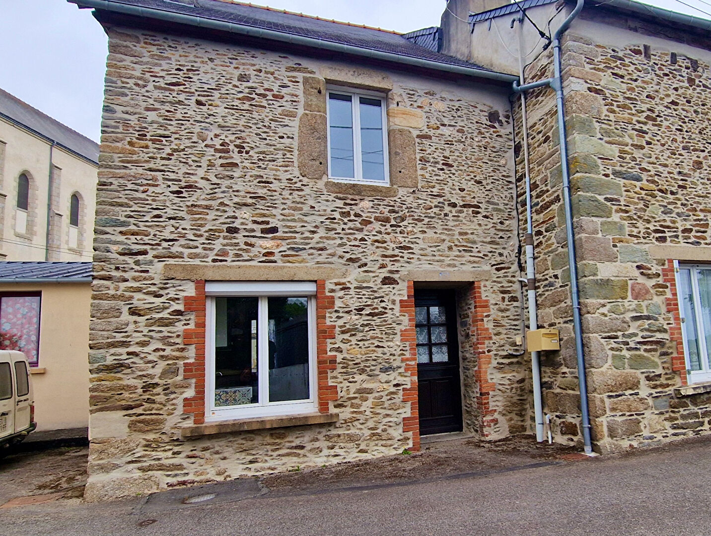 3 bedroom House (unspecified) For Sale