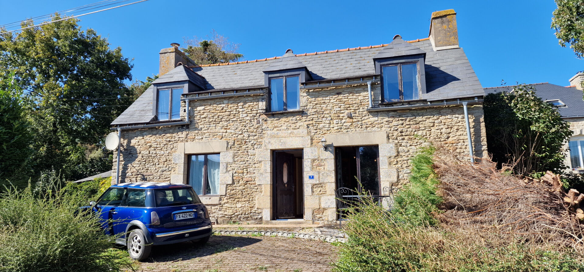 3 bedroom Detached house For Sale
