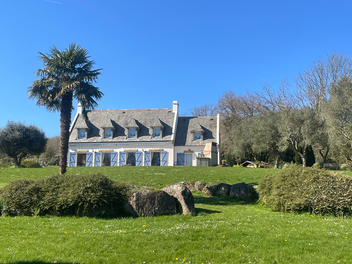 6 bedroom House (unspecified) For Sale