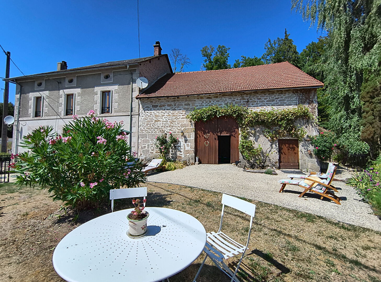 4 bedroom House (unspecified) For Sale