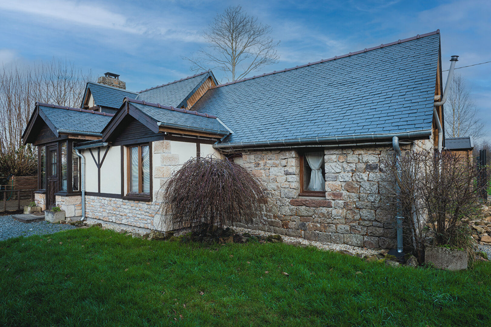 2 bedroom Barn For Sale
