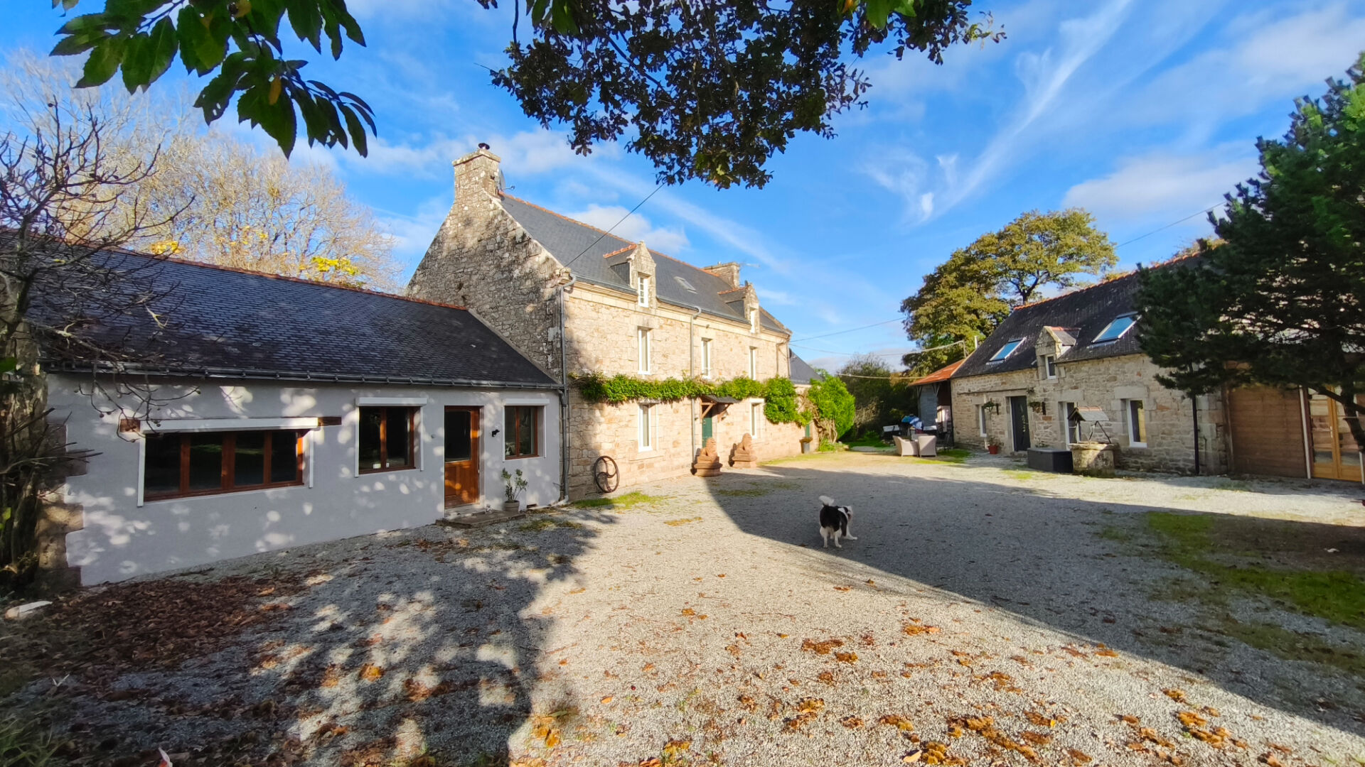 8 bedroom House (unspecified) For Sale