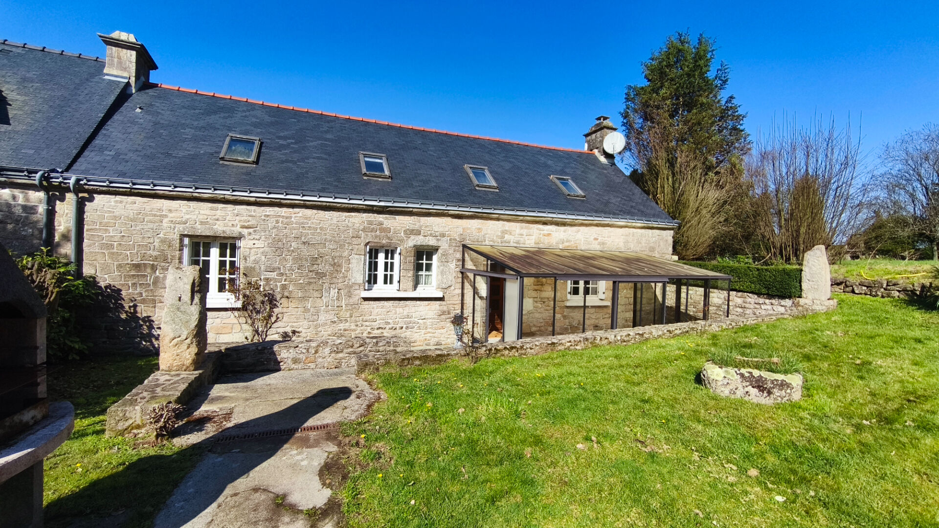 4 bedroom House (unspecified) For Sale