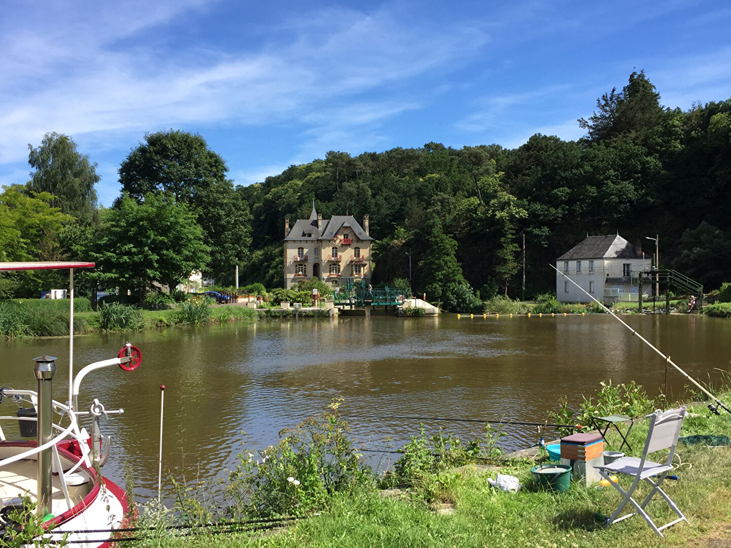 8 bedroom House (unspecified) For Sale