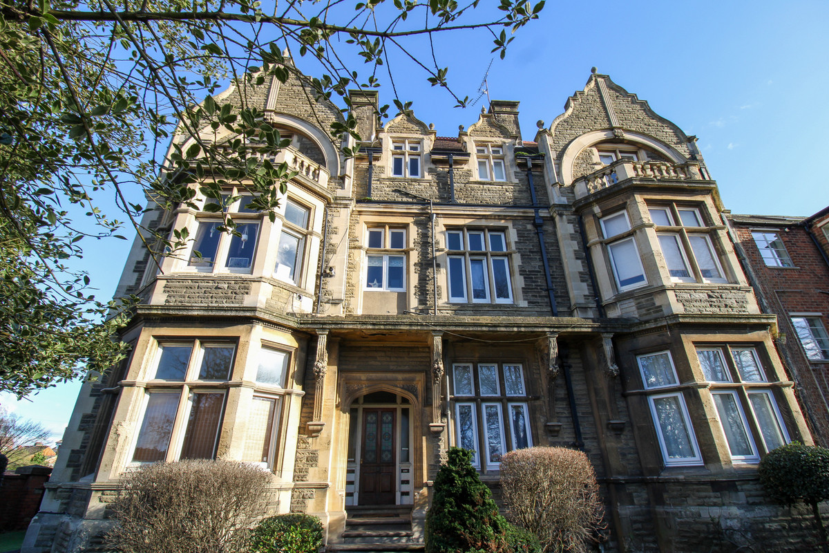1 bedroom Character Property To Let