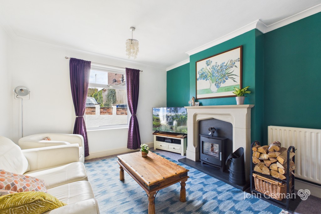3 bedroom  For Sale