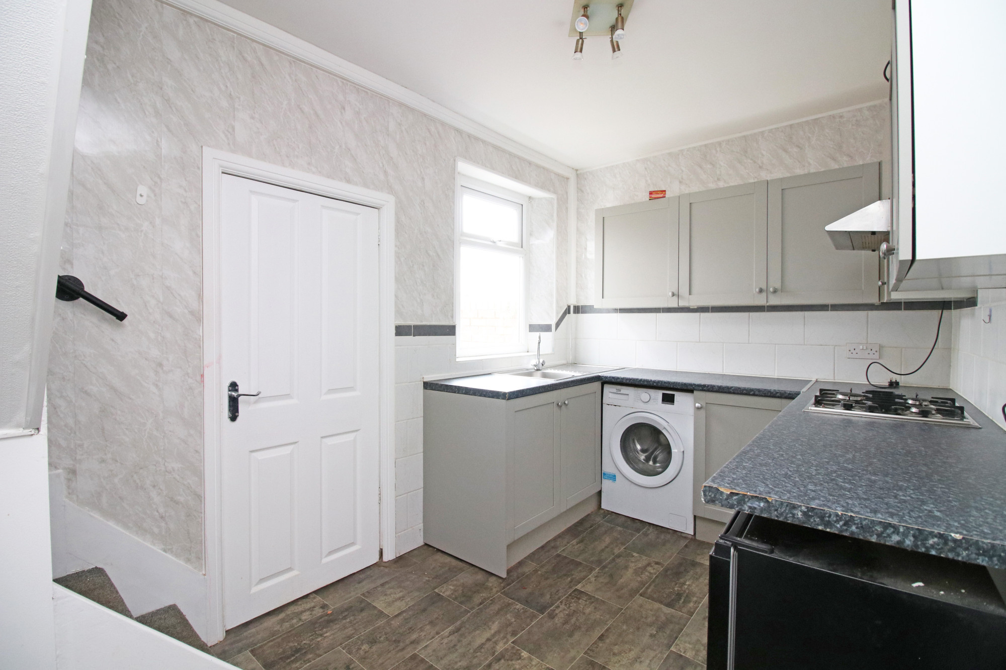 2 bedroom Terraced bungalow Under Offer