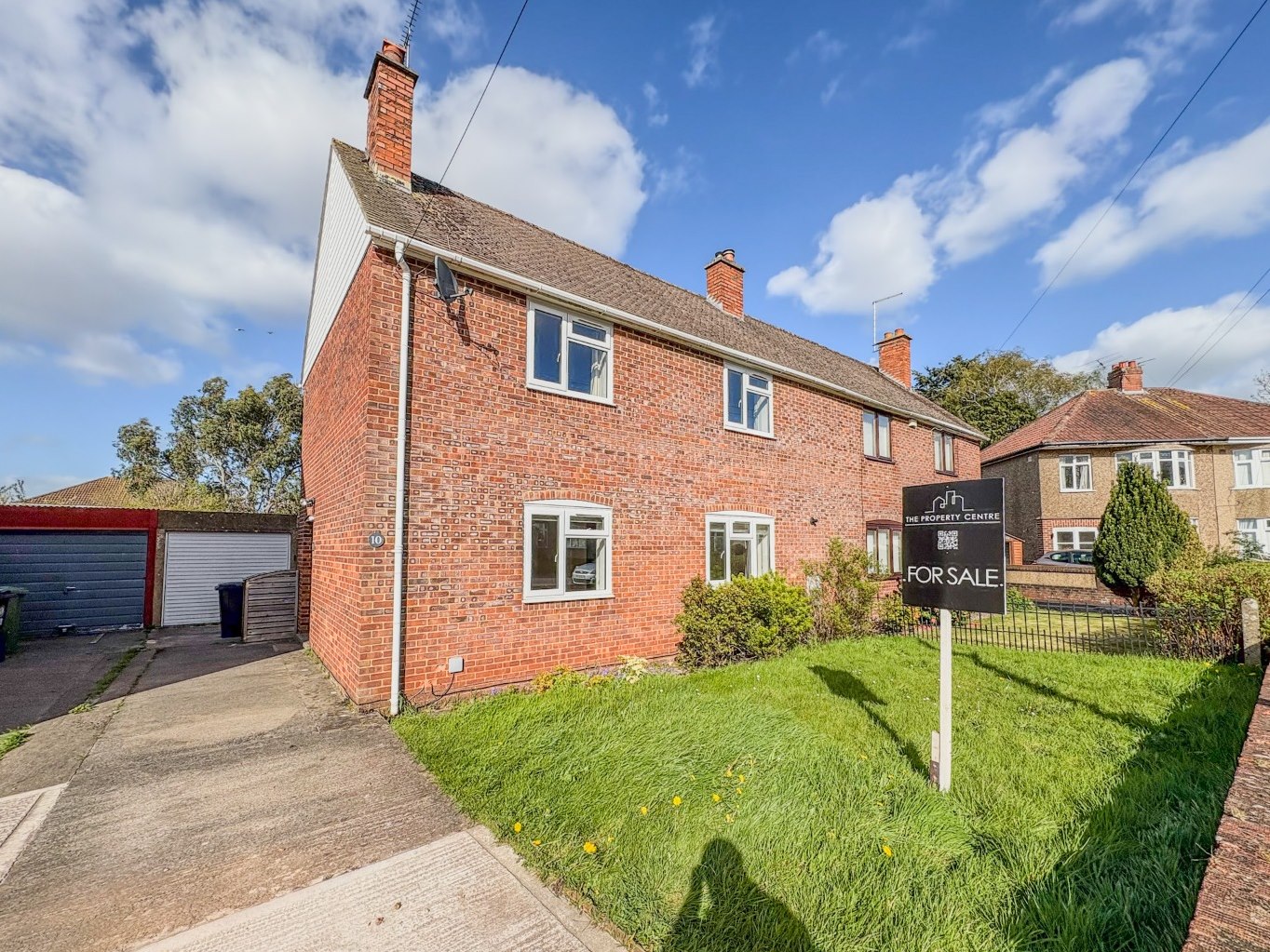 3 bedroom House (unspecified) Under Offer