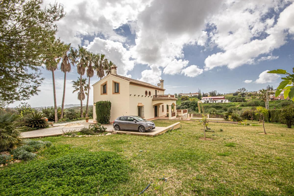 3 bedroom Villa For Sale