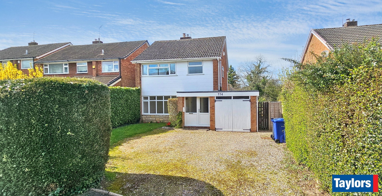 3 bedroom Detached house Under Offer