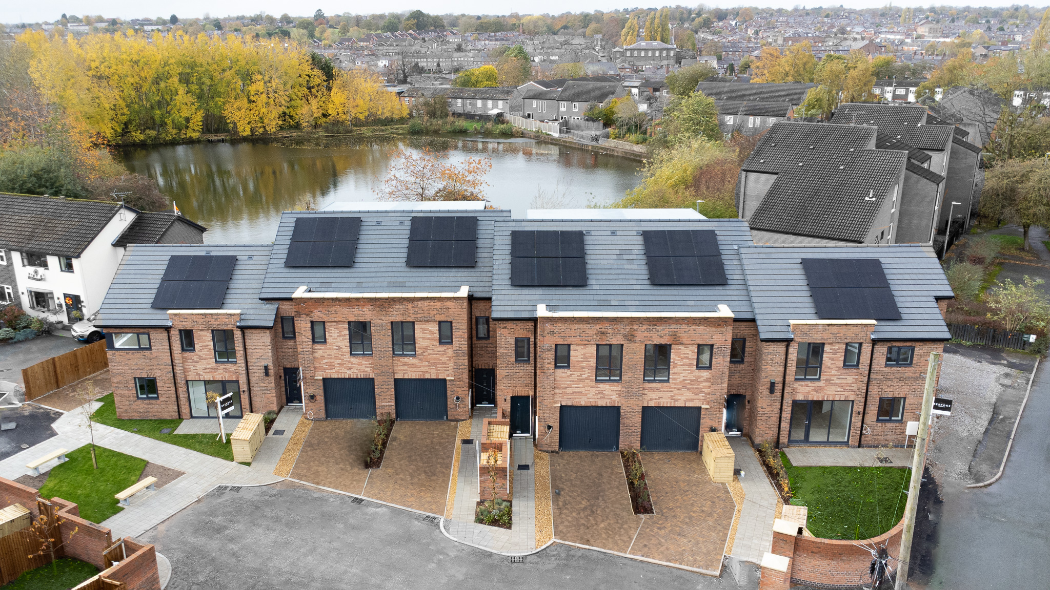 4 bedroom  Under Offer