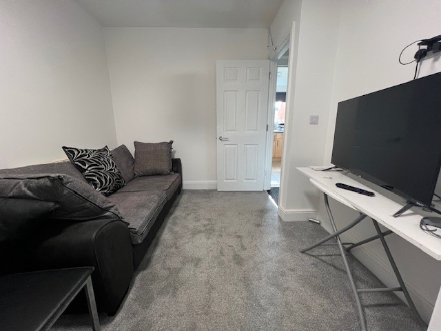 1 bedroom  To Let