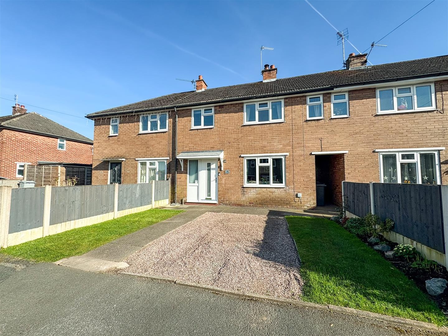 3 bedroom Terraced House Under Offer