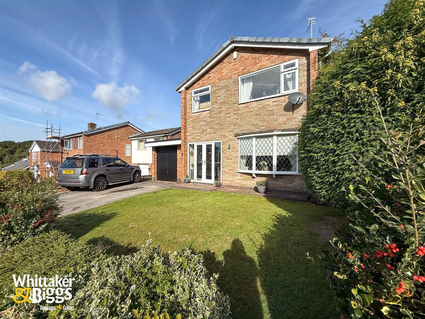 4 bedroom Link detached house For Sale