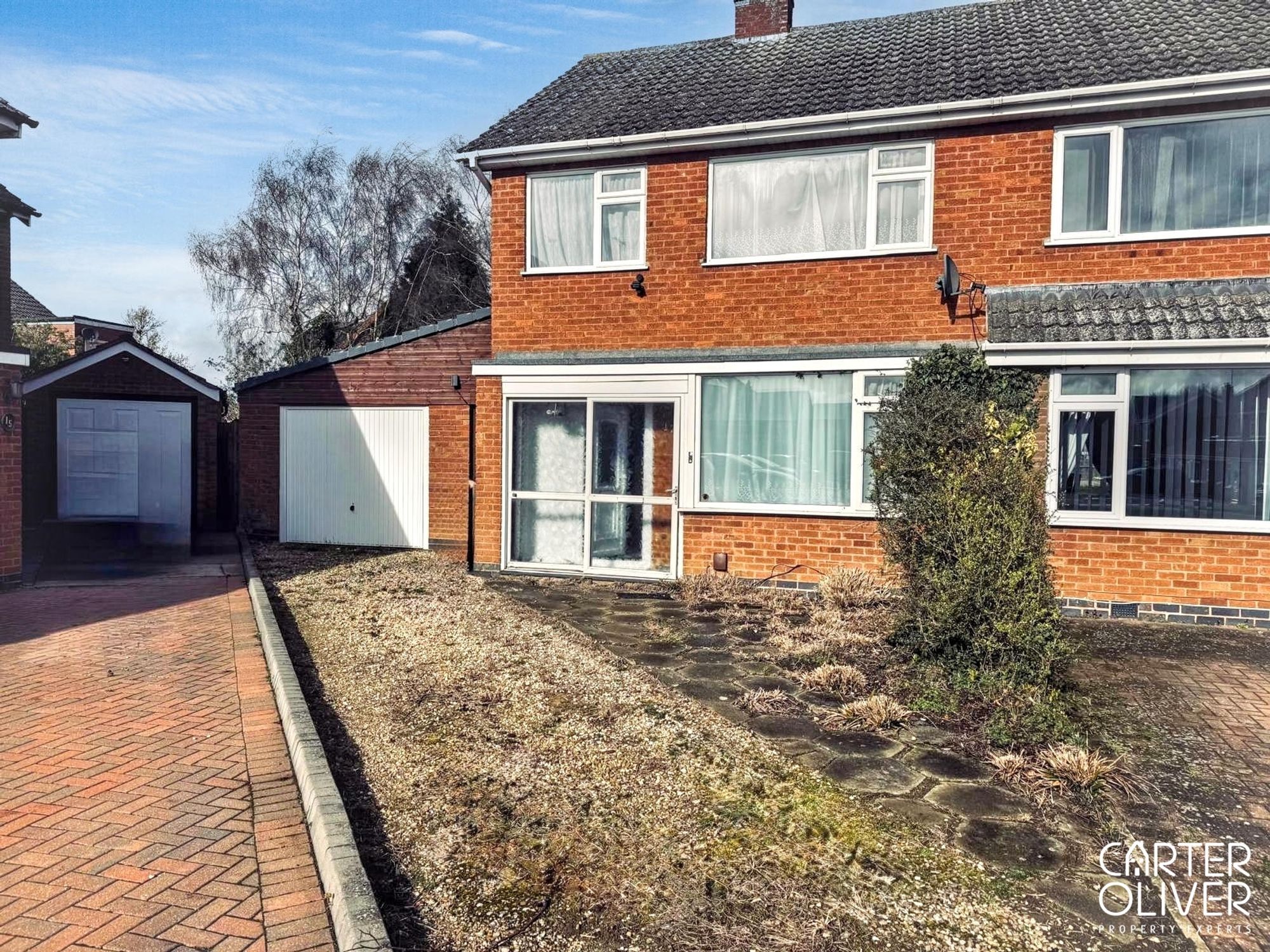 3 bedroom Semi-detached house For Sale