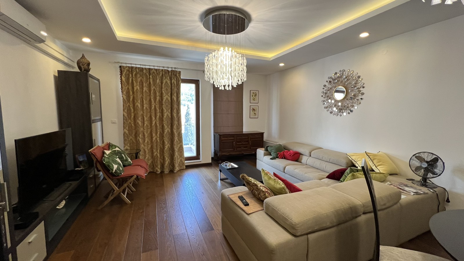 1 bedroom Apartment For Sale