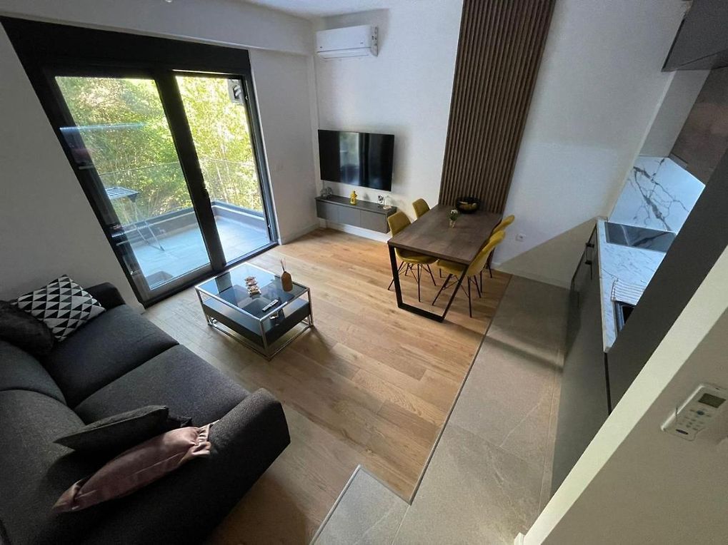 1 bedroom Apartment For Sale
