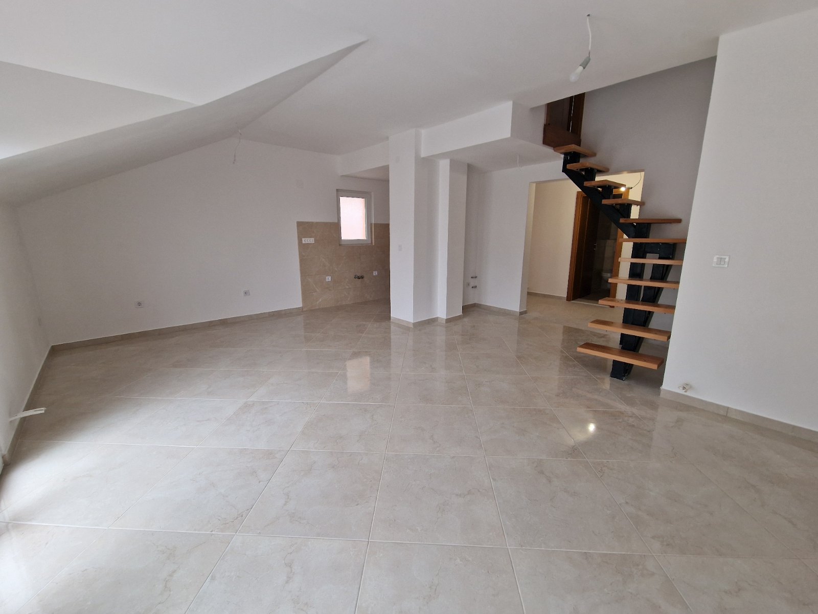 3 bedroom Duplex For Sale
