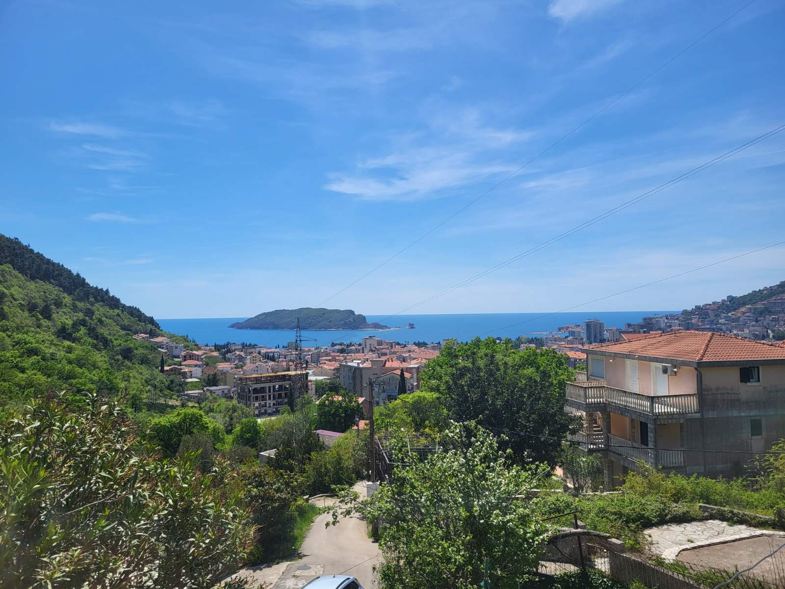 2 bedroom House (unspecified) For Sale