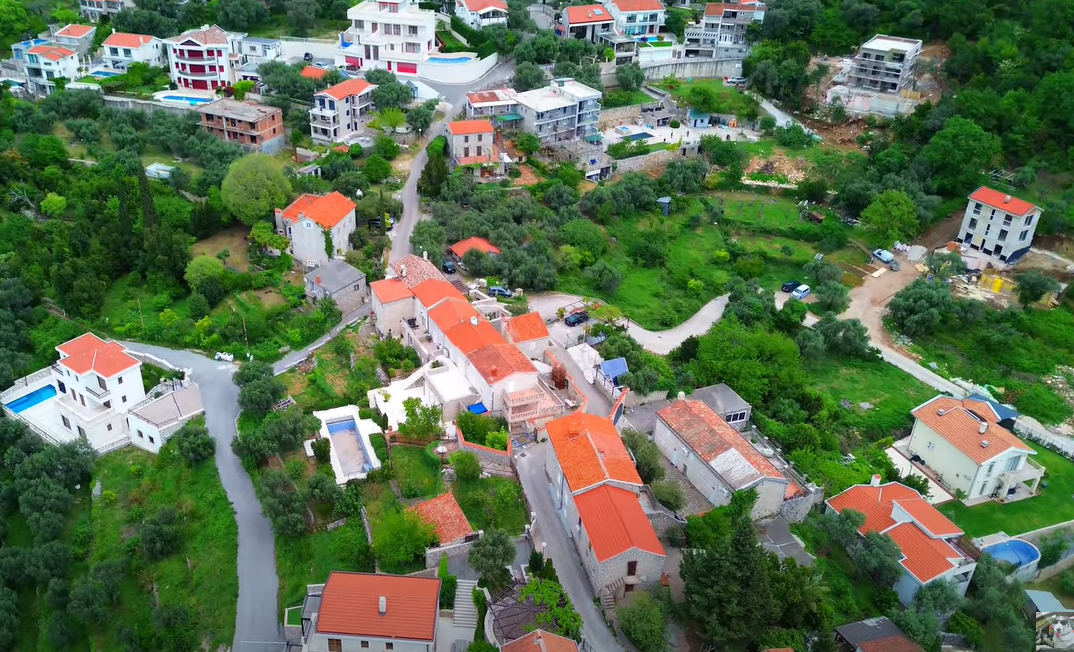  Plot For Sale