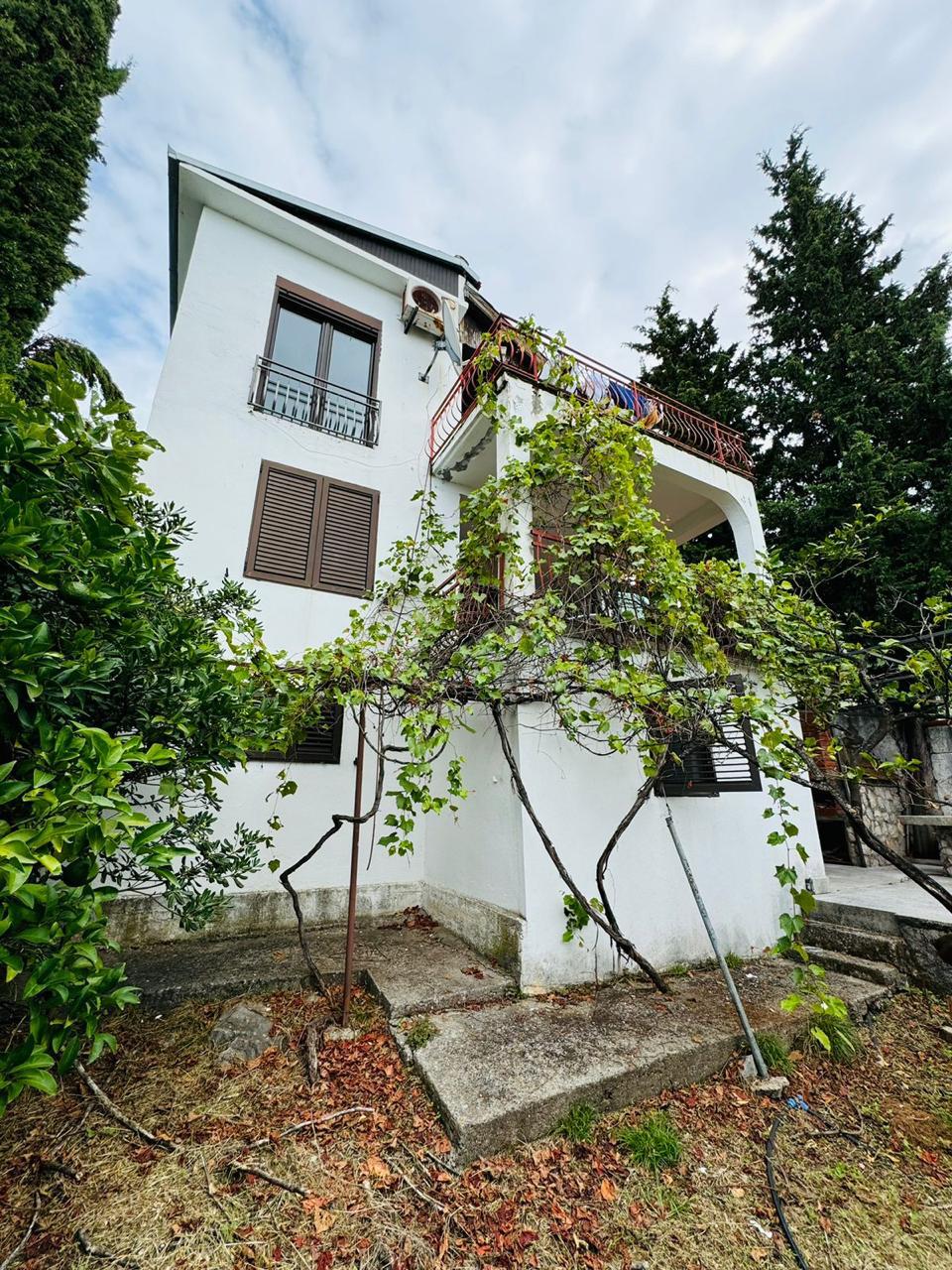 3 bedroom House (unspecified) For Sale