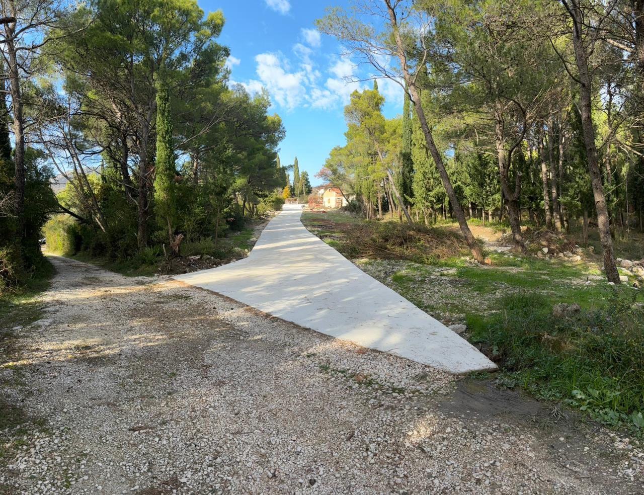  Plot For Sale