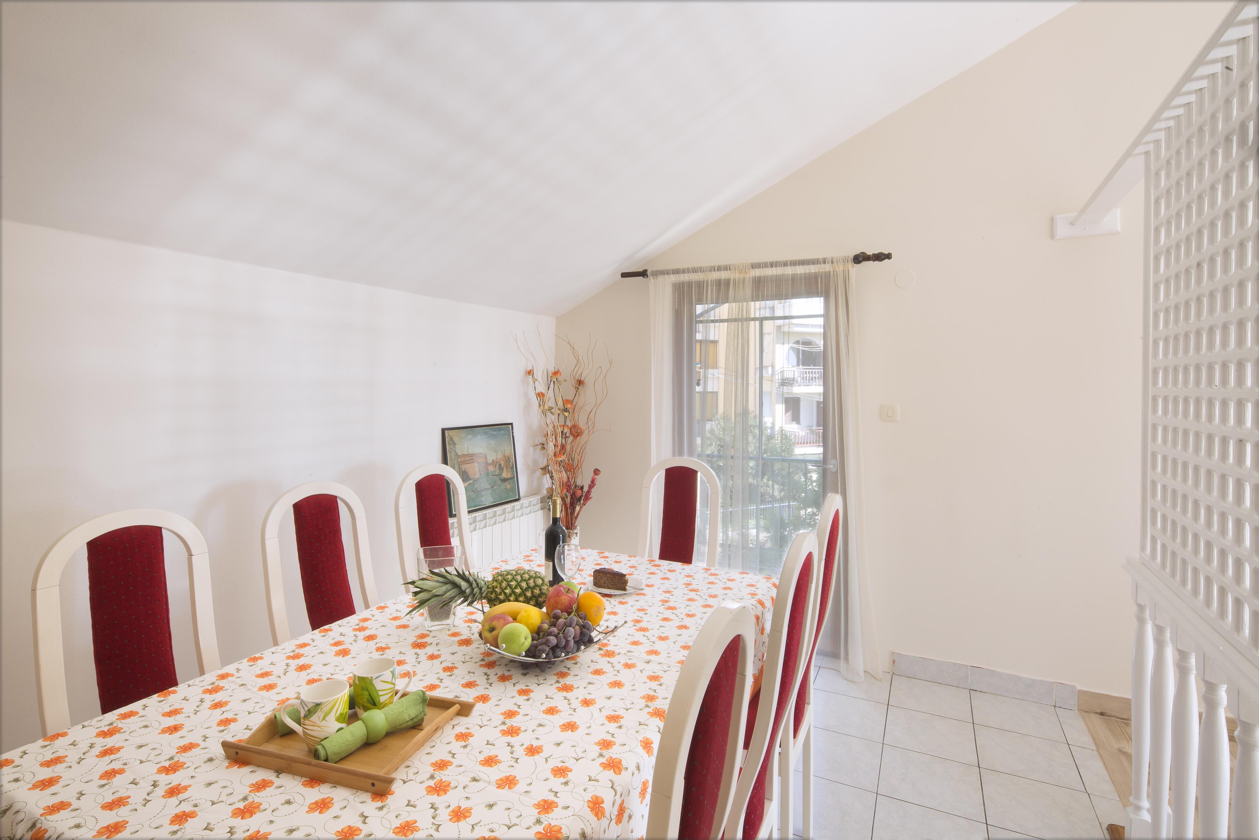 6 bedroom House (unspecified) For Sale