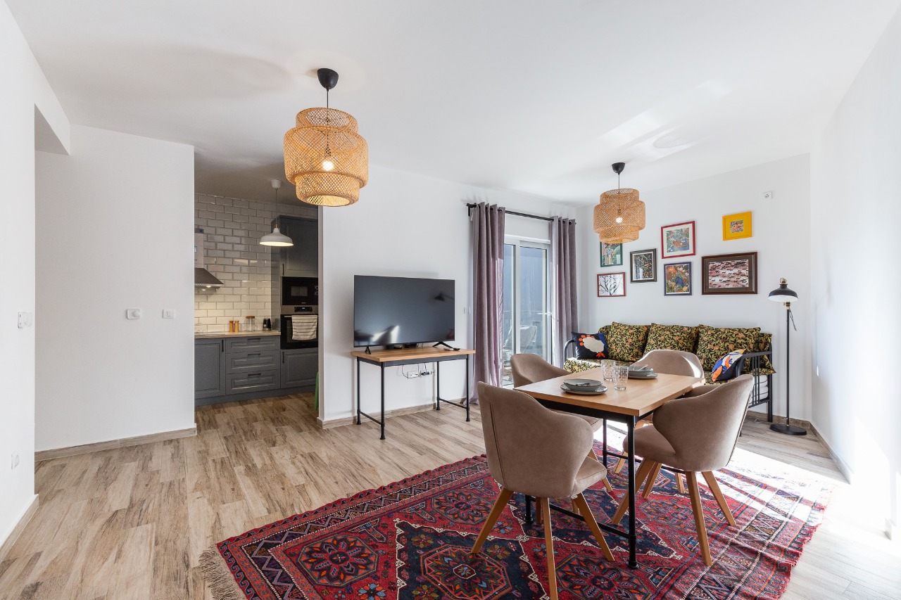 1 bedroom Apartment For Sale