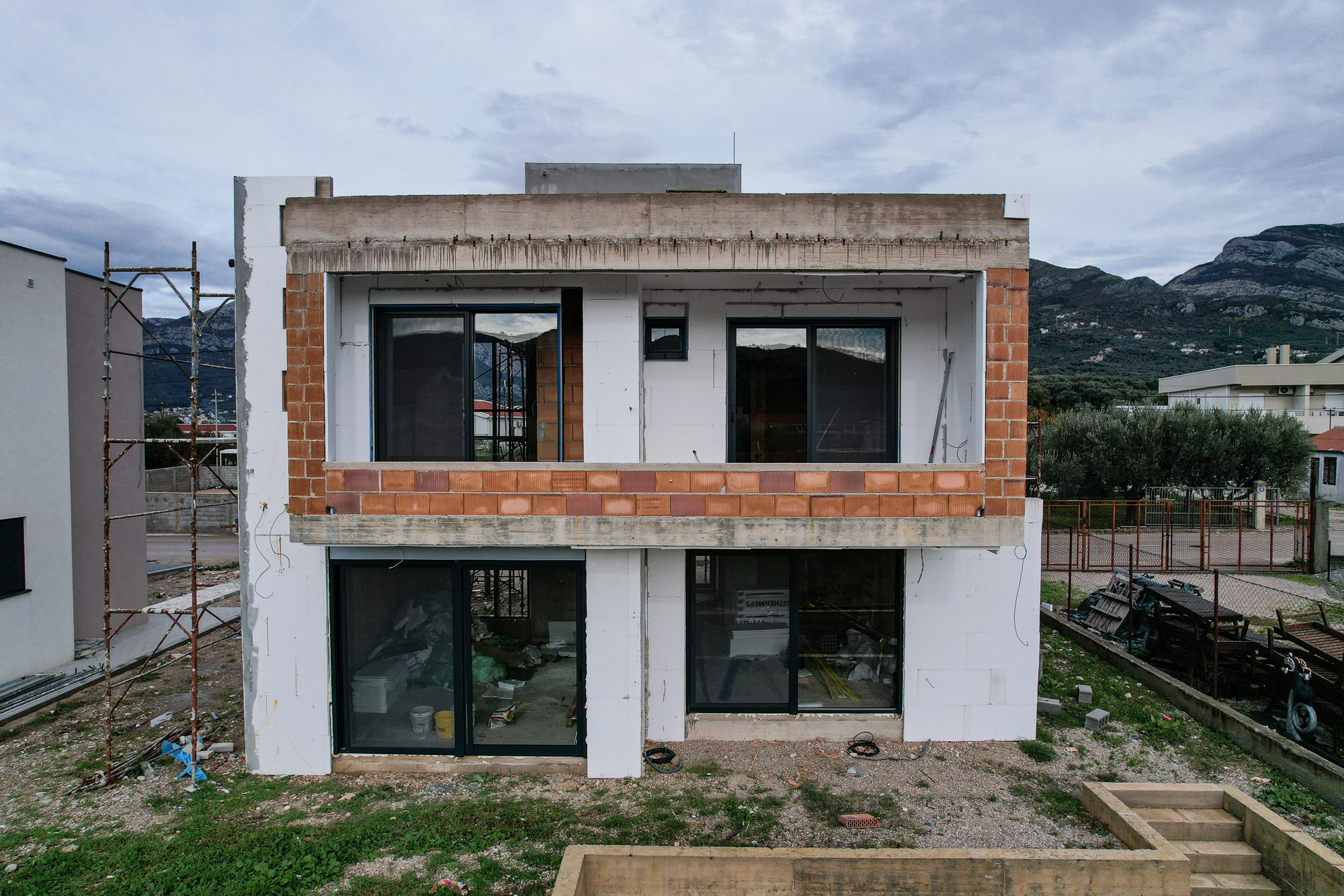 3 bedroom House (unspecified) For Sale