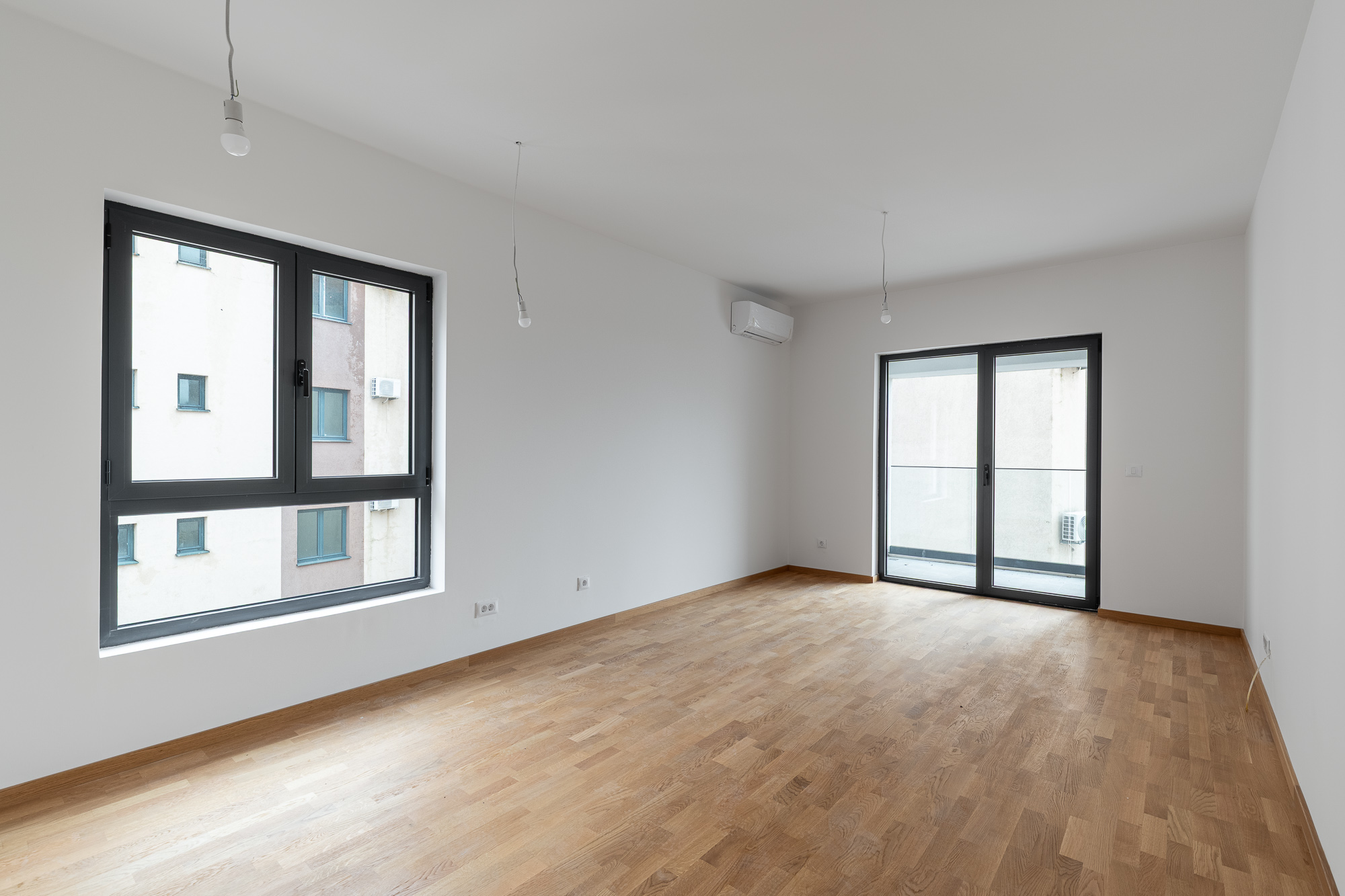 1 bedroom Apartment For Sale