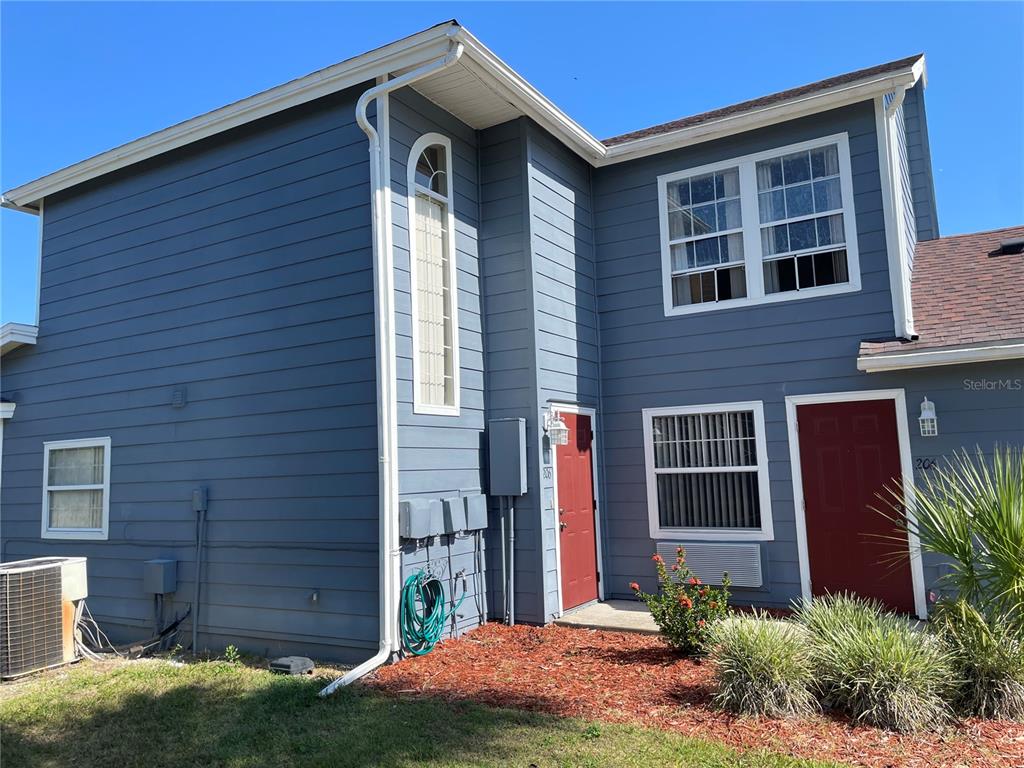 3 bedroom Town house For Sale