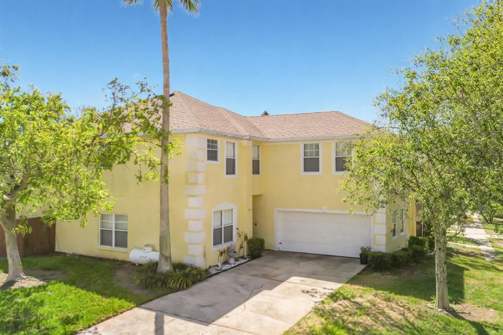 8 bedroom Detached house For Sale