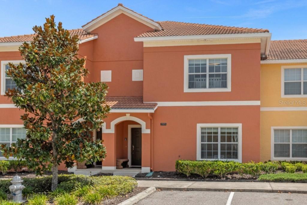 4 bedroom Town house For Sale