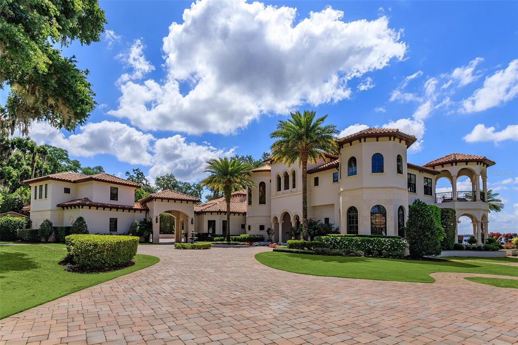 7 bedroom Detached house For Sale