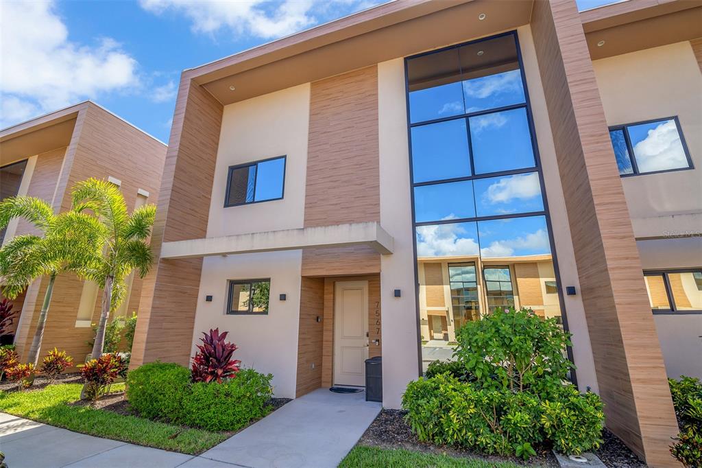 4 bedroom Town house For Sale
