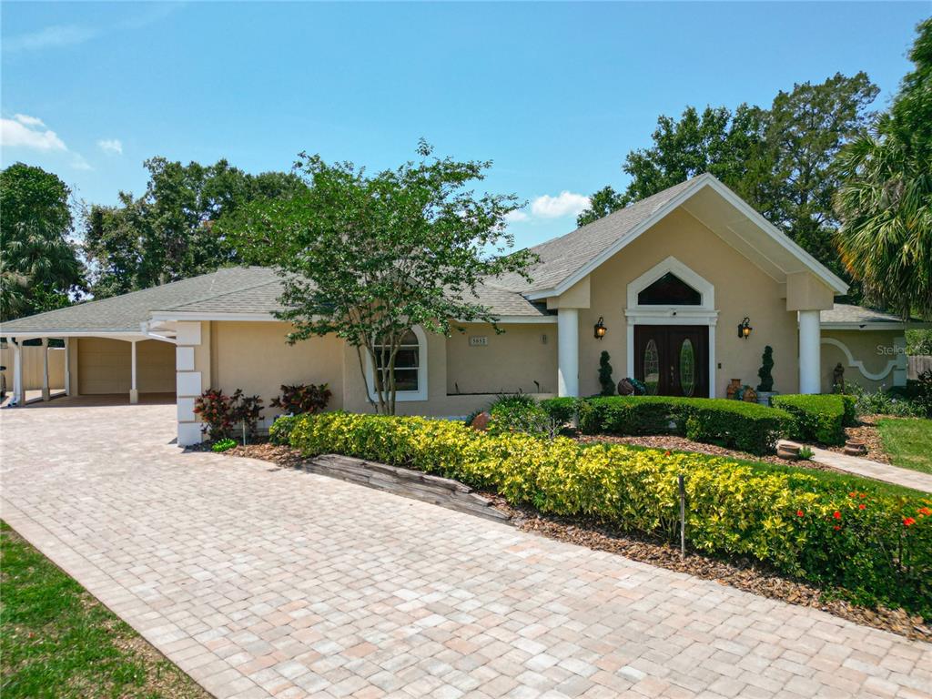 8 bedroom Detached house For Sale