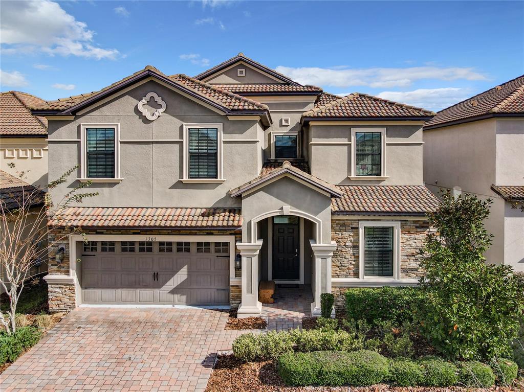 8 bedroom Detached house For Sale