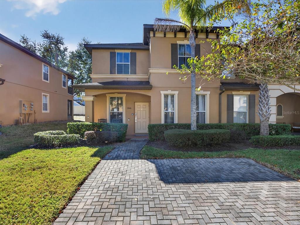4 bedroom Town house For Sale