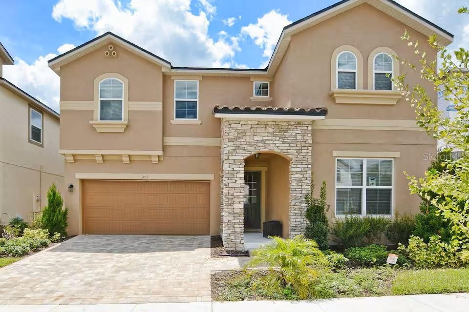 9 bedroom Detached house For Sale